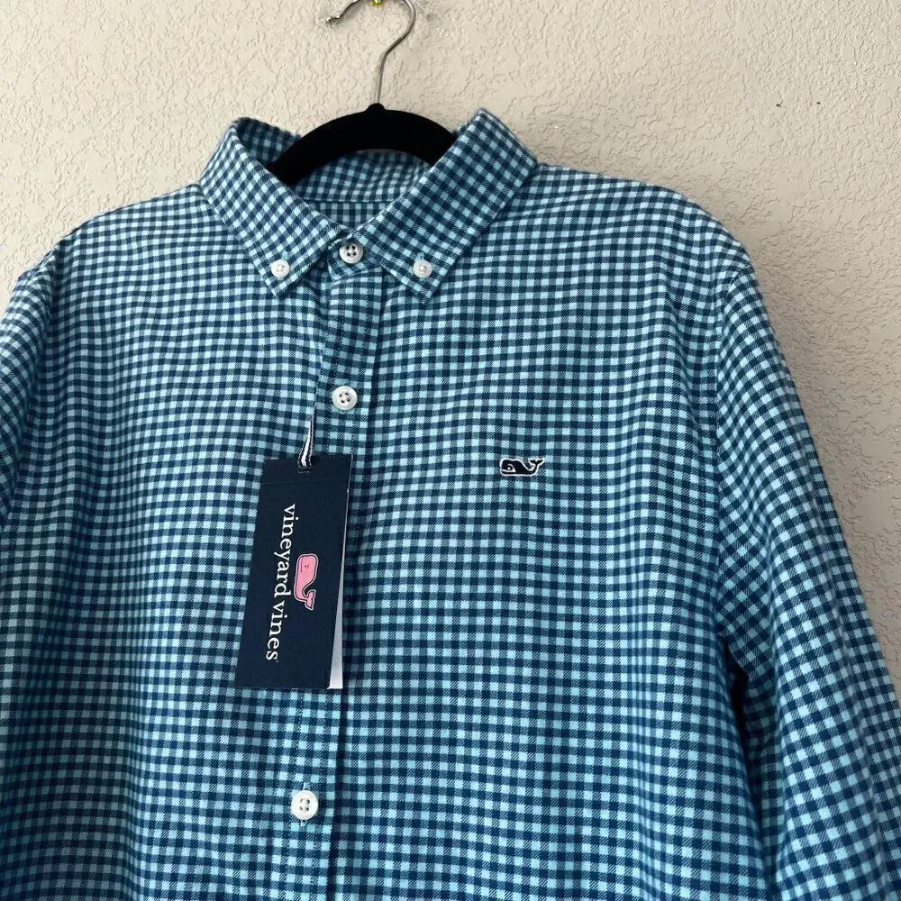 Vineyard Vines new tags